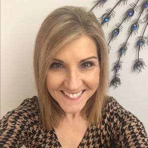 Meet your Posher, Lori